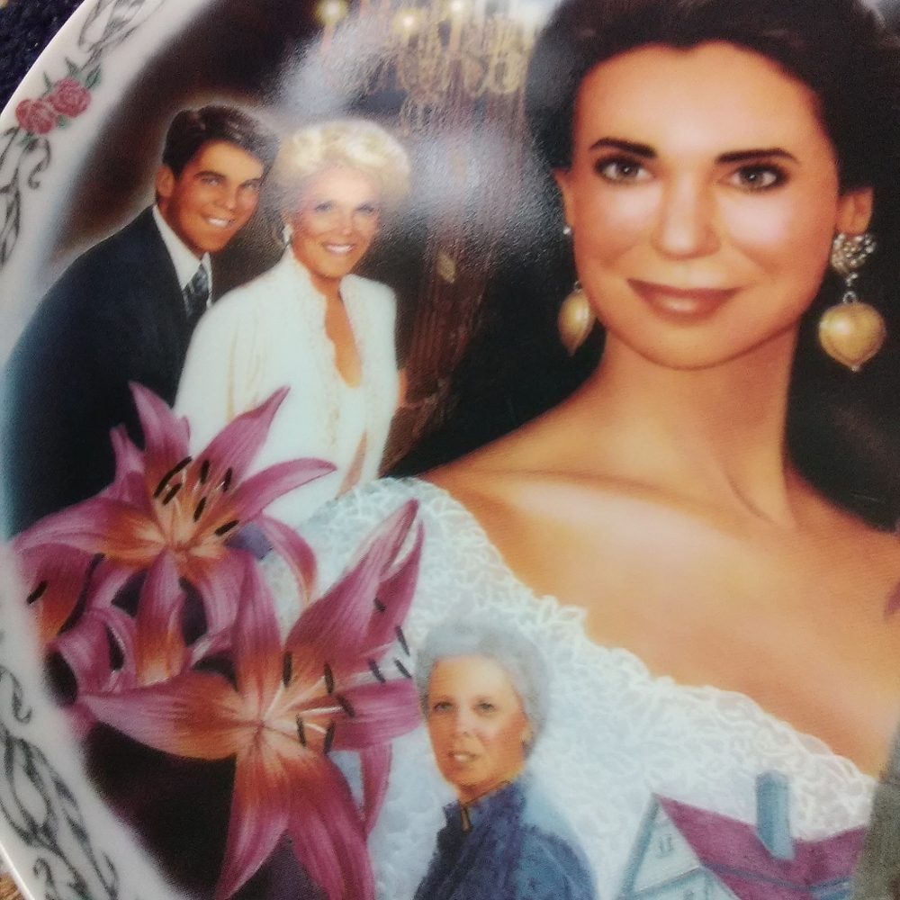 PLATE YOUNG AND THE RESTLESS DECOR HOME VINTAGE - Picture 10 of 14